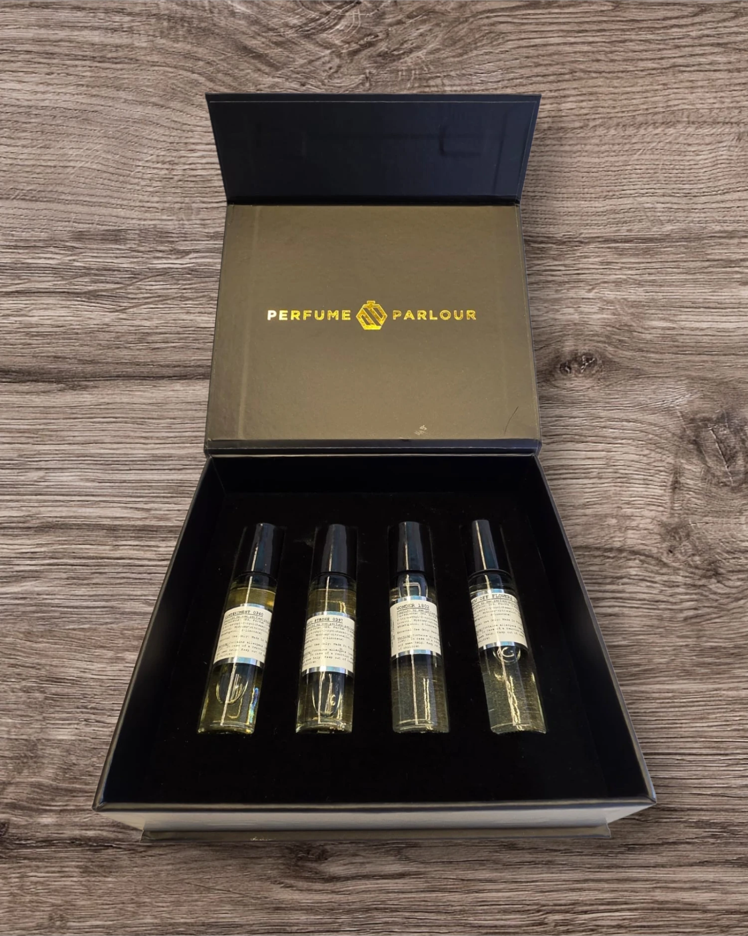 10ML X4 Roll On Perfume Set - With Gift Box 3 10ML X4 Roll On Perfume Set - With Gift Box